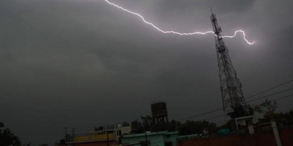 हरियाणा में फिर मौसम का अलर्ट, आज आंधी-बारिश और ओलावृष्टि का खतरा; कई जिलों में ऑरेंज अलर्ट जारी